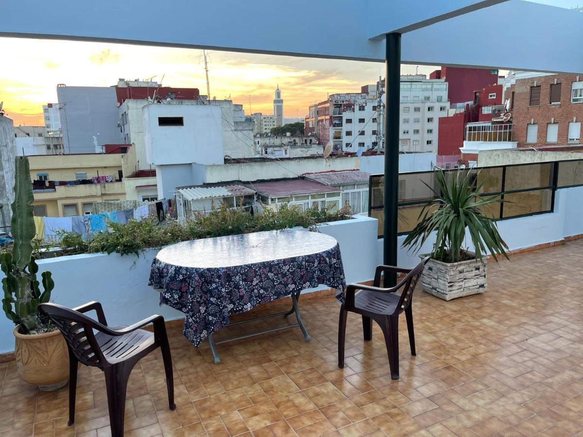Appartement Centre-Ville Avec Piscine Pour Enfants Tanger Ngoại thất bức ảnh